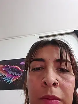 ameliefederline11 online show from December 3, 2025, 1:53 pm