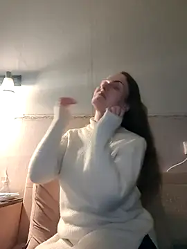 Evelina cute online show from September 21, 2025, 5:47 pm