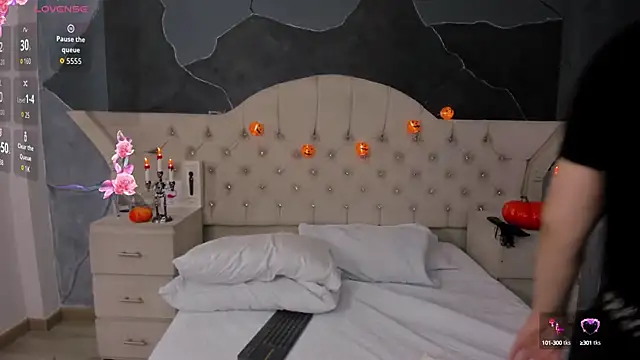 Snapshot of AmberGreyy_ chatting on October 5, 2025, 1:09 pm AmberGreyy online show from October 5, 2025, 1:09 pm