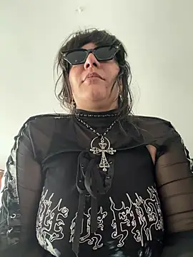Snapshot of AmberGreyy_ chatting on July 12, 2026, 8:00 pm AmberGreyy online show from July 12, 2026, 8:00 pm