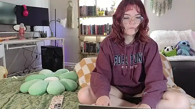 rodeobrii online show from February 7, 2025, 6:34 pm