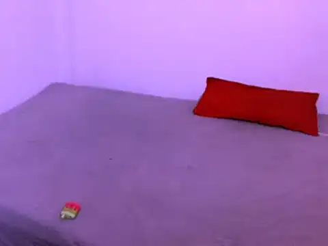 ladypussy69 online show from January 13, 2026, 7:19 pm