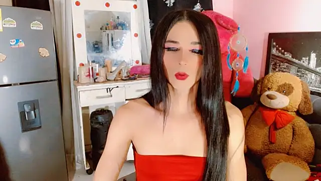 Snapshot of AngelicaDark chatting on March 9, 2025, 1:35 am AngelicaDark online show from March 9, 2025, 1:35 am