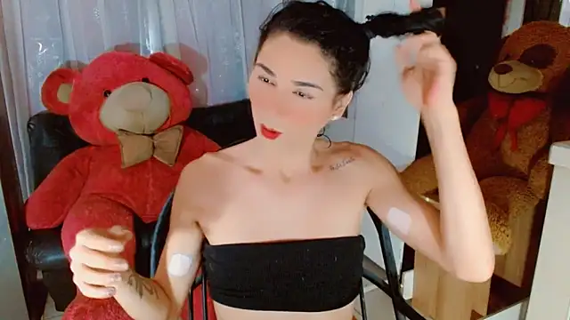 Snapshot of AngelicaDark chatting on November 17, 2025, 3:40 pm AngelicaDark online show from November 17, 2025, 3:40 pm