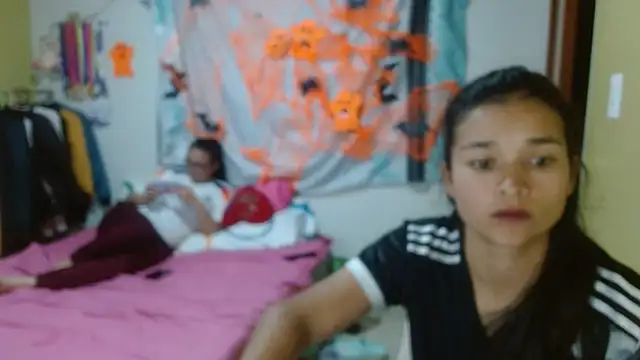 Snapshot of clayre_and_jill chatting on November 2, 2025, 2:47 am clayre and jill online show from November 2, 2025, 2:47 am