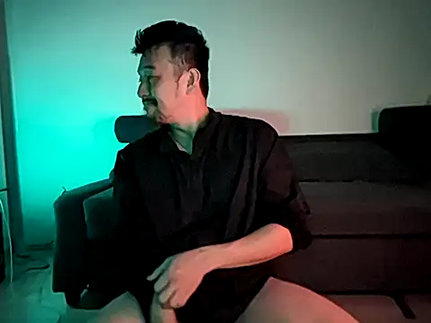 KOUHEY2023 online show from February 25, 2025, 1:06 pm