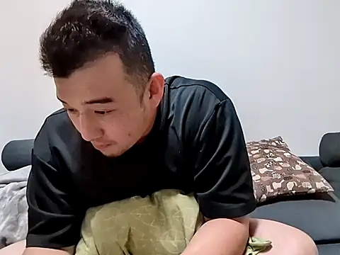 KOUHEY2023 online show from December 15, 2025, 12:20 pm