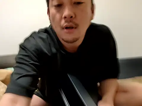 KOUHEY2023 online show from April 1, 2026, 8:28 pm