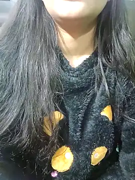 Snapshot of Alina_Khann chatting on November 23, 2025, 2:17 pm Alina Khann online show from November 23, 2025, 2:17 pm