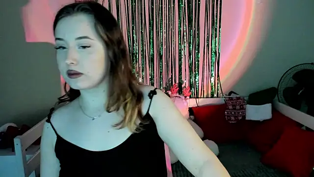 Emily Gin online show from January 4, 2025, 8:28 am