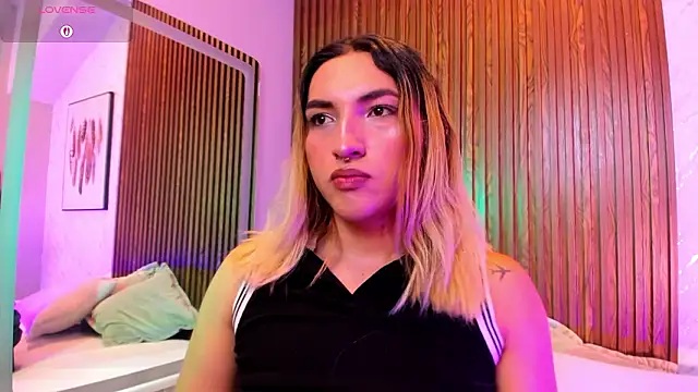 TomLondon  online show from March 11, 2026, 12:44 pm