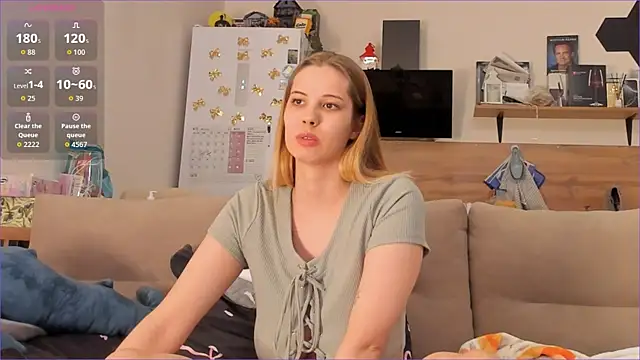 Girl alone home online show from April 24, 2026, 3:58 pm