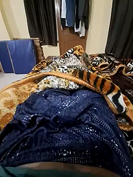 Snapshot of villagb12 chatting on January 15, 2025, 5:05 pm villagb12 online show from January 15, 2025, 5:05 pm