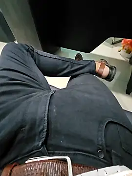 Snapshot of villagb12 chatting on November 16, 2025, 2:44 pm villagb12 online show from November 16, 2025, 2:44 pm