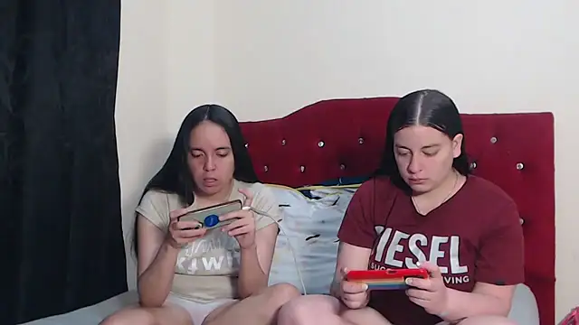 Lola barbara online show from October 9, 2025, 8:12 am