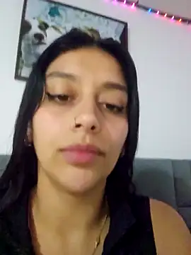 BrittanyDiaz online show from November 10, 2025, 1:04 am