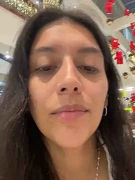 BrittanyDiaz online show from December 16, 2025, 11:10 pm