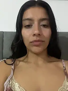 BrittanyDiaz online show from July 4, 2026, 4:18 am