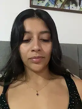 BrittanyDiaz online show from July 10, 2026, 9:06 pm