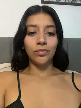 BrittanyDiaz online show from July 21, 2026, 8:33 pm