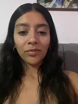 BrittanyDiaz online show from August 6, 2026, 2:57 am