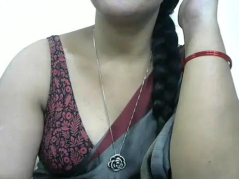 Snapshot of rashmika_reddy chatting on February 3, 2026, 4:54 am rashmika reddy online show from February 3, 2026, 4:54 am