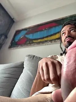 Snapshot of hotcamboy420 chatting on February 3, 2025, 4:31 pm hotcamboy420 online show from February 3, 2025, 4:31 pm