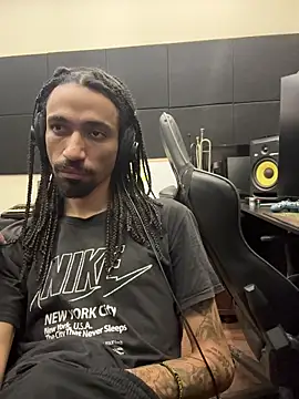 hotcamboy420 online show from February 13, 2026, 3:02 am