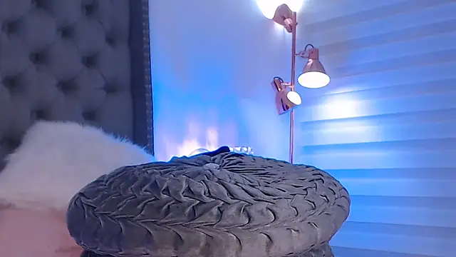 Snapshot of KathaLove chatting on February 14, 2025, 6:02 am KathaLove online show from February 14, 2025, 6:02 am