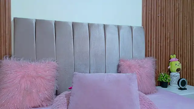 cristal subin69 online show from January 18, 2026, 12:14 am