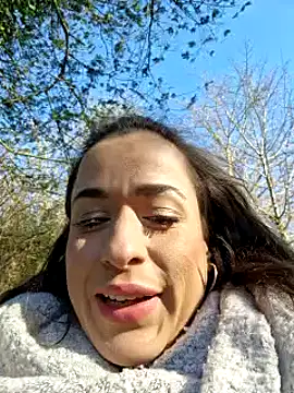 LydiaMaus96 online show from February 18, 2025, 1:11 pm