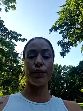 Snapshot of LydiaMaus96 chatting on June 24, 2026, 5:45 pm LydiaMaus96 online show from June 24, 2026, 5:45 pm