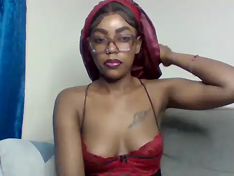 Snapshot of _crystal_princesss chatting on May 28, 2026, 6:27 pm crystal princesss online show from May 28, 2026, 6:27 pm