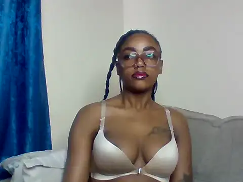 Snapshot of _crystal_princesss chatting on June 15, 2026, 11:23 am crystal princesss online show from June 15, 2026, 11:23 am
