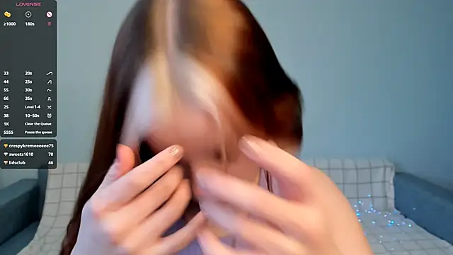 crystal lilith online show from December 5, 2024, 10:44 am