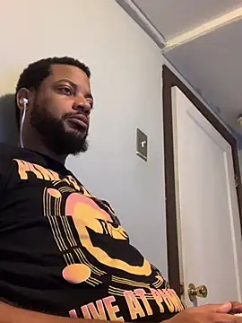 Snapshot of MrPresident_P chatting on January 8, 2025, 5:16 am MrPresident P online show from January 8, 2025, 5:16 am