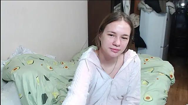 leila bambi  online show from January 12, 2025, 10:45 am