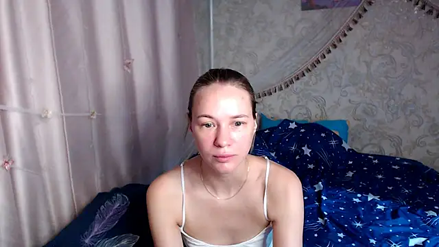 leila bambi  online show from July 27, 2026, 4:03 pm