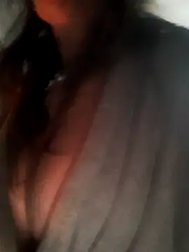 gildamilf online show from November 23, 2025, 3:34 pm