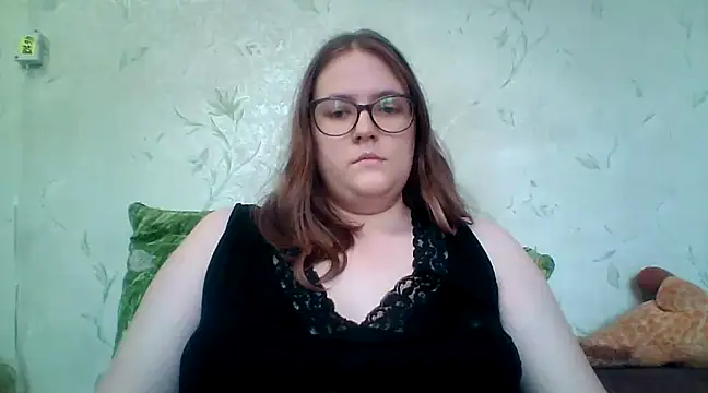 Snapshot of DesireMelissa chatting on February 8, 2025, 12:17 pm DesireMelissa online show from February 8, 2025, 12:17 pm