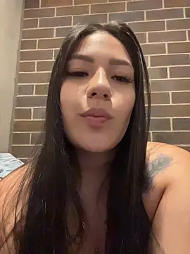 Latina vanessa online show from May 19, 2026, 4:19 am