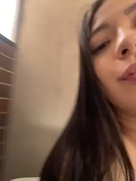 Latina vanessa online show from May 27, 2026, 8:17 pm