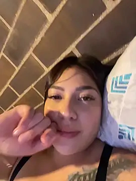 Latina vanessa online show from May 30, 2026, 3:36 am