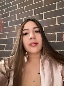 Latina vanessa online show from June 23, 2026, 5:00 pm