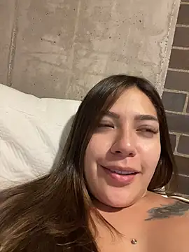 Latina vanessa online show from July 1, 2026, 3:41 am