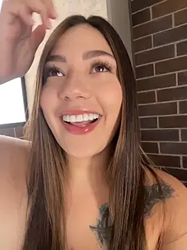 Latina vanessa online show from July 4, 2026, 5:52 pm