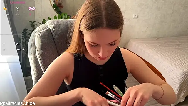 ChloeMillerMeow online show from April 29, 2026, 1:32 am