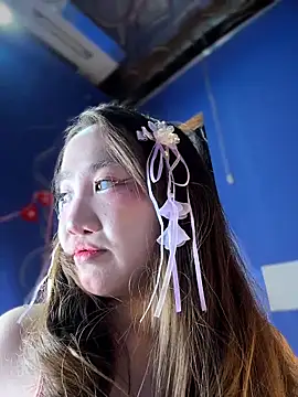 Asianpie  online show from February 16, 2026, 12:29 am