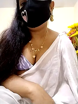 Snapshot of Ameera19 chatting on February 26, 2025, 10:47 am Ameera19 online show from February 26, 2025, 10:47 am