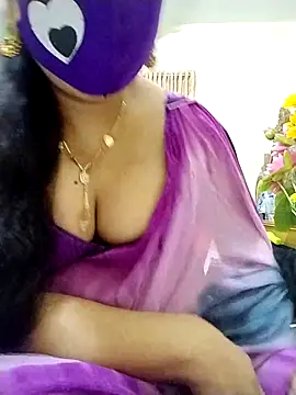 Snapshot of Ameera19 chatting on March 6, 2025, 6:48 pm Ameera19 online show from March 6, 2025, 6:48 pm